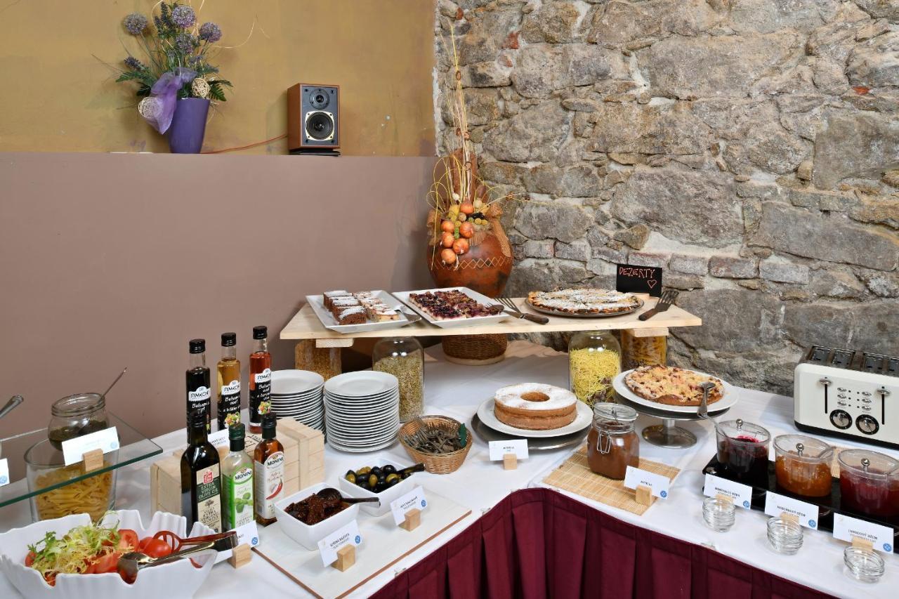 Lh Hotel Dvorak Tabor Congress & Wellness מראה חיצוני תמונה